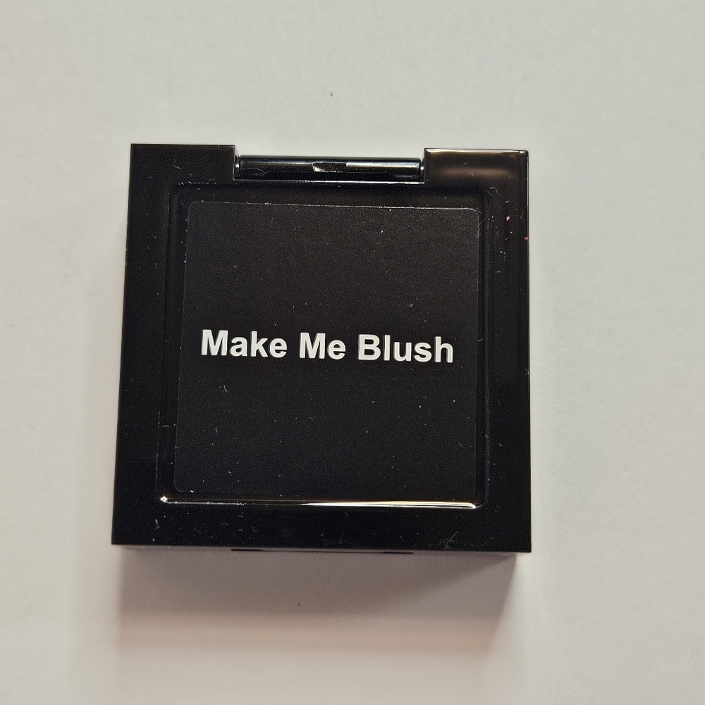 Violet Voss Blush in Make Me Blush - Picture 4 of 4